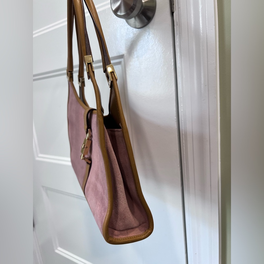 Auth🩷Vintage Gucci Pink and Tan Shoulder Bag - Picture 4 of 9